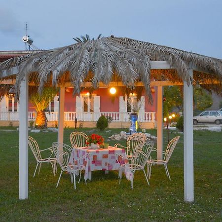 Apartament Giannis And Fridas Garden Sidari  Zewnętrze zdjęcie